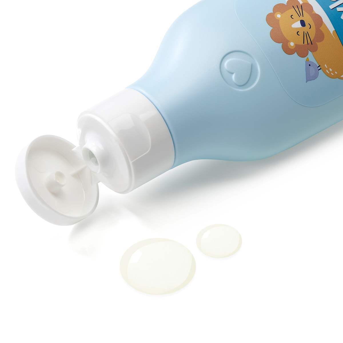 Babylove โ Care & Massage Oil Sensitive (with Chamomile & Sunflower Oil) 250ml